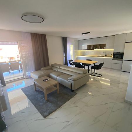 Guest House Ana Residence Zadar Exteriör bild