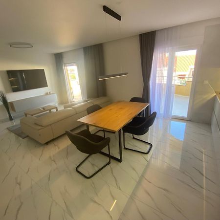 Guest House Ana Residence Zadar Exteriör bild